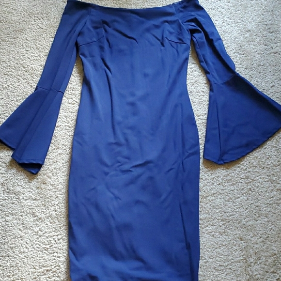 💙NAVY💙 Off Shoulder Bell Sleeve Dress - Picture 3 of 6